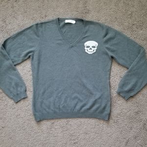 V-Neck Cashmere Sweater with Skull Design - Gray